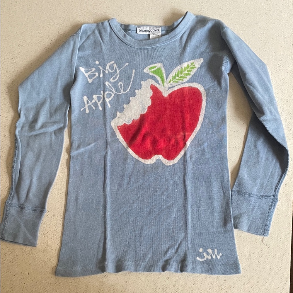 Light blue long sleeve Big Apple Graphic Tee Shirt.